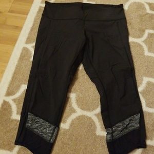 Lululemon 5/8 pants